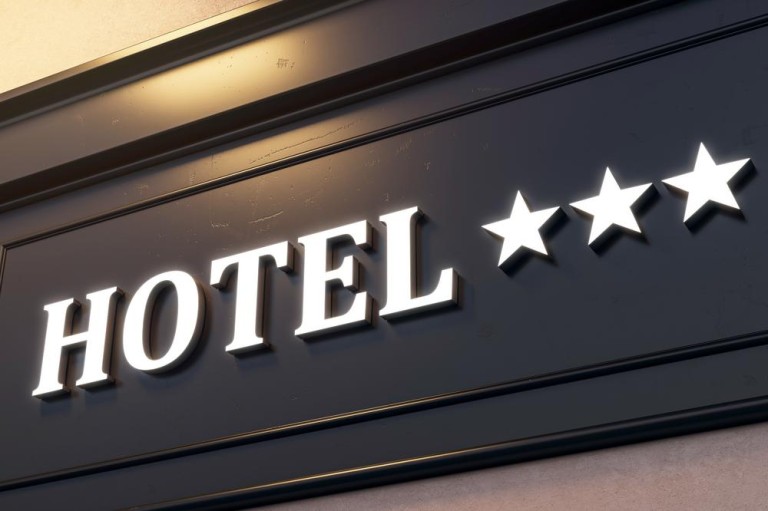 Signalétique à Lens : bien orienter vos visiteurs et clients